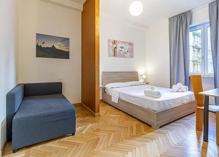 Delle Casse 4 *